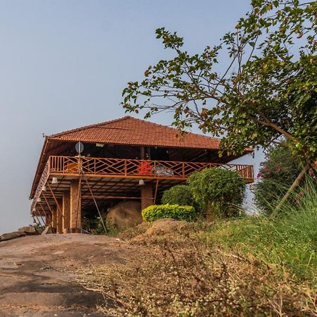 Leo Woods Hampi River View Hotel Екстериор снимка